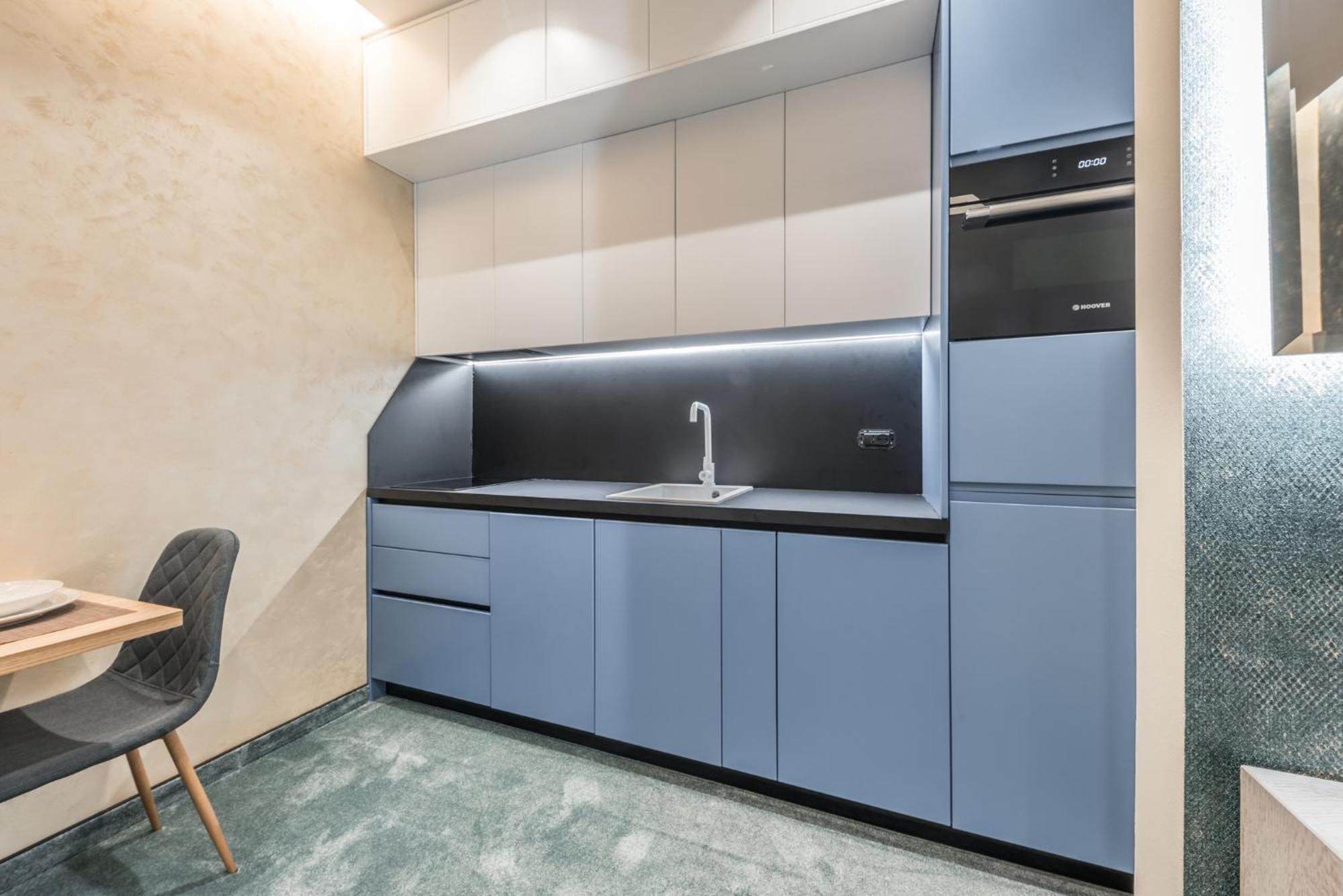 Piazza Luxury Apartment *
