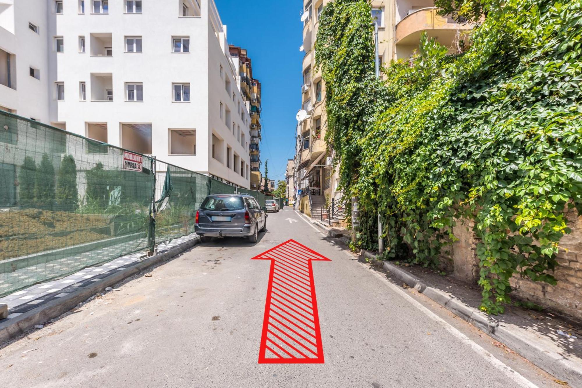 Piazza Luxury Apartment Tirana