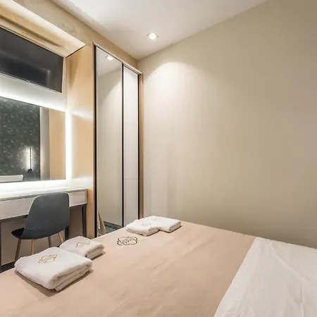 Piazza Luxury Apartments Tirana Exterior photo