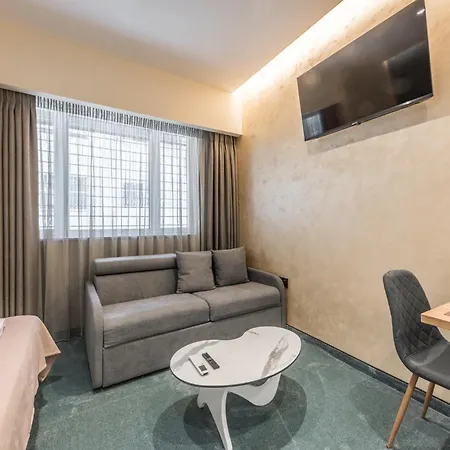 Piazza Luxury Apartments Tirana Exterior photo