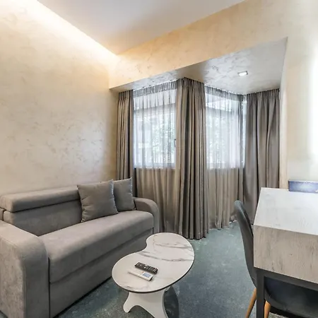 Piazza Luxury Apartments Tirana Exterior photo