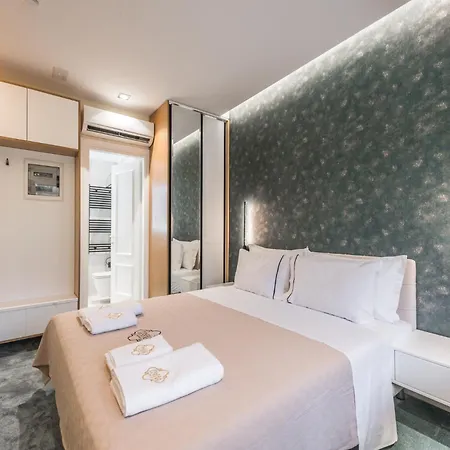 Piazza Luxury Apartments Tirana Exterior photo