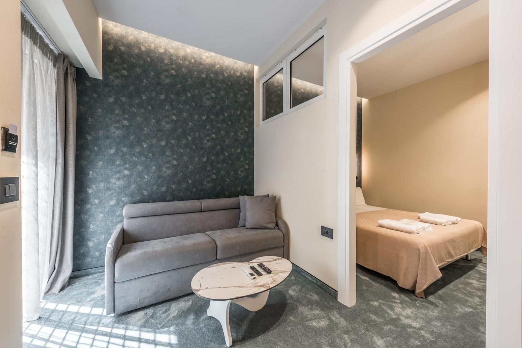 Piazza Luxury *